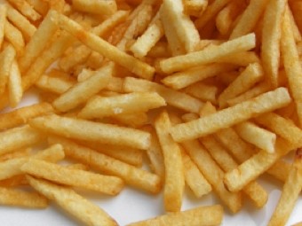 Kinderpatat met snack en limonade