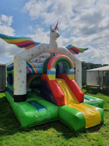 Springkussen eenhoorn